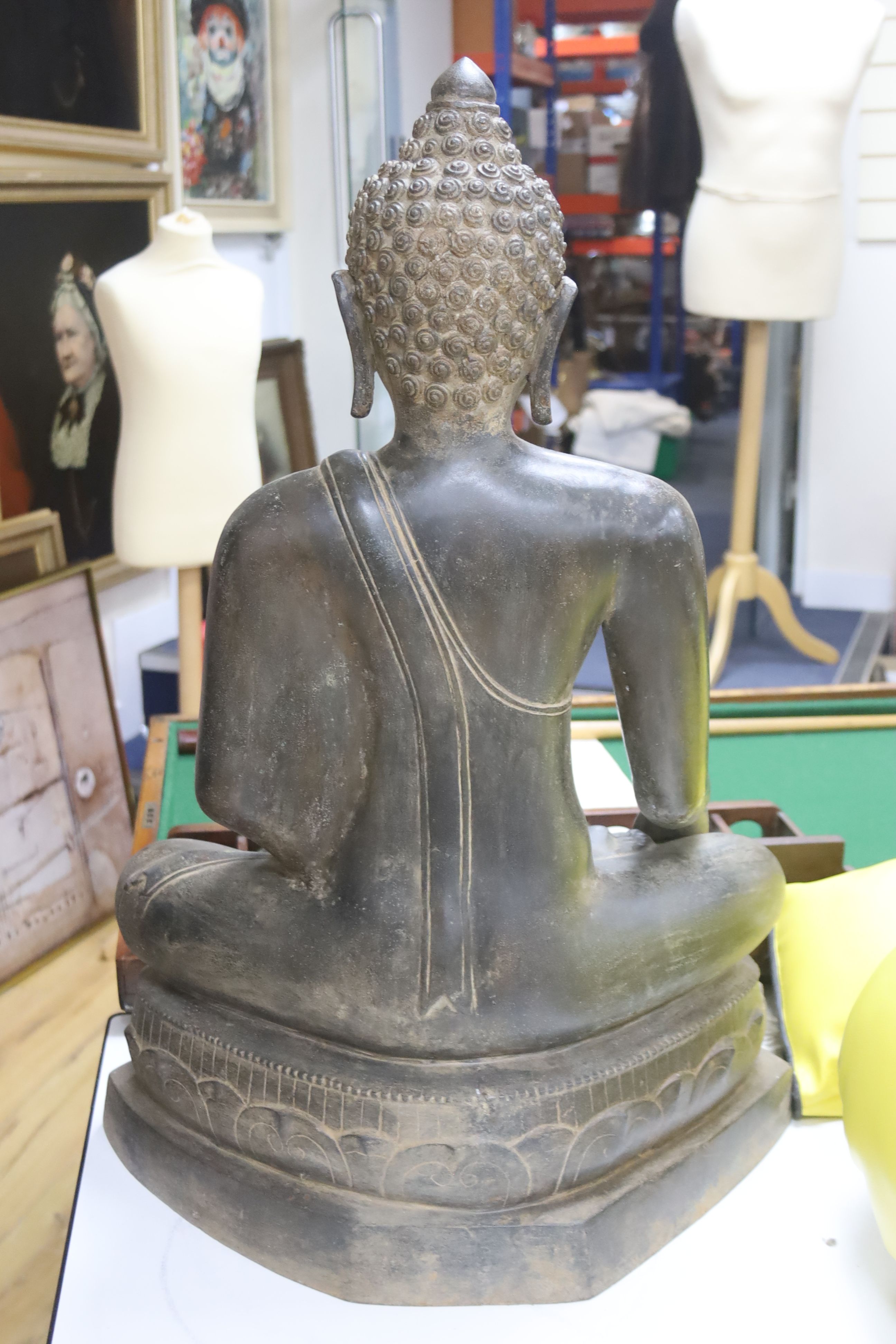 A large bronze figure of Buddha Shakyamuni, height 77cm